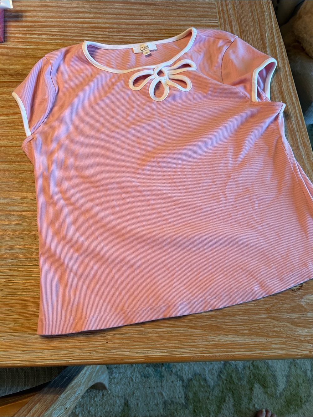 Oddi Pink Ribbed Crop Top with White Trim and Bow Accent szS/nwot